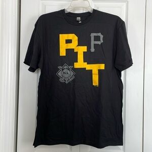 NWOT Pittsburgh Pirates Tshirt Adult X-Large Black MLB Baseball 100% Cotton